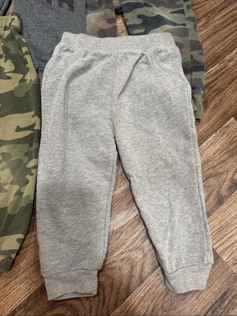 Nike 2T / 24 Mo Kids Grey & Green Camo Jogger 4-Pack